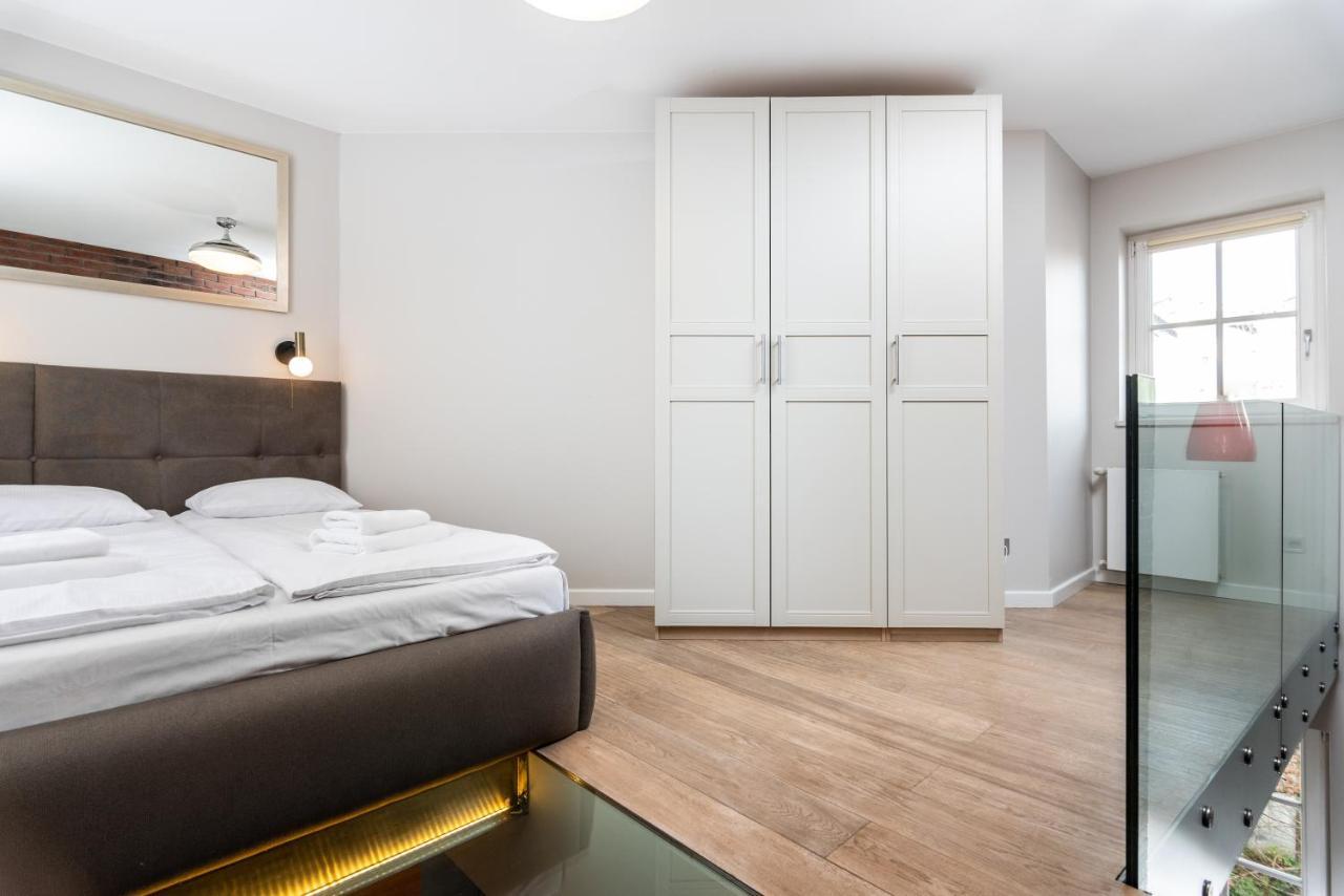 Dwupoziomowy Apartament Na Starym Podgorzu - By Upstairs Krasków Exterior foto